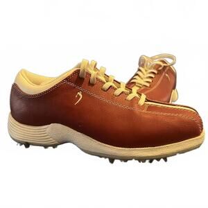 Stylish Red and Cream Golf Shoes -‎ Size 6.5 M (USA)
